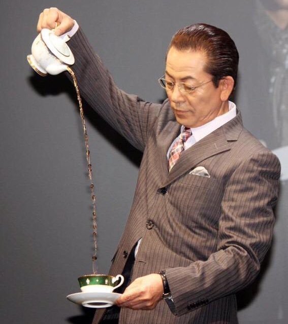 (出典 pbs.twimg.com)1.jpg
